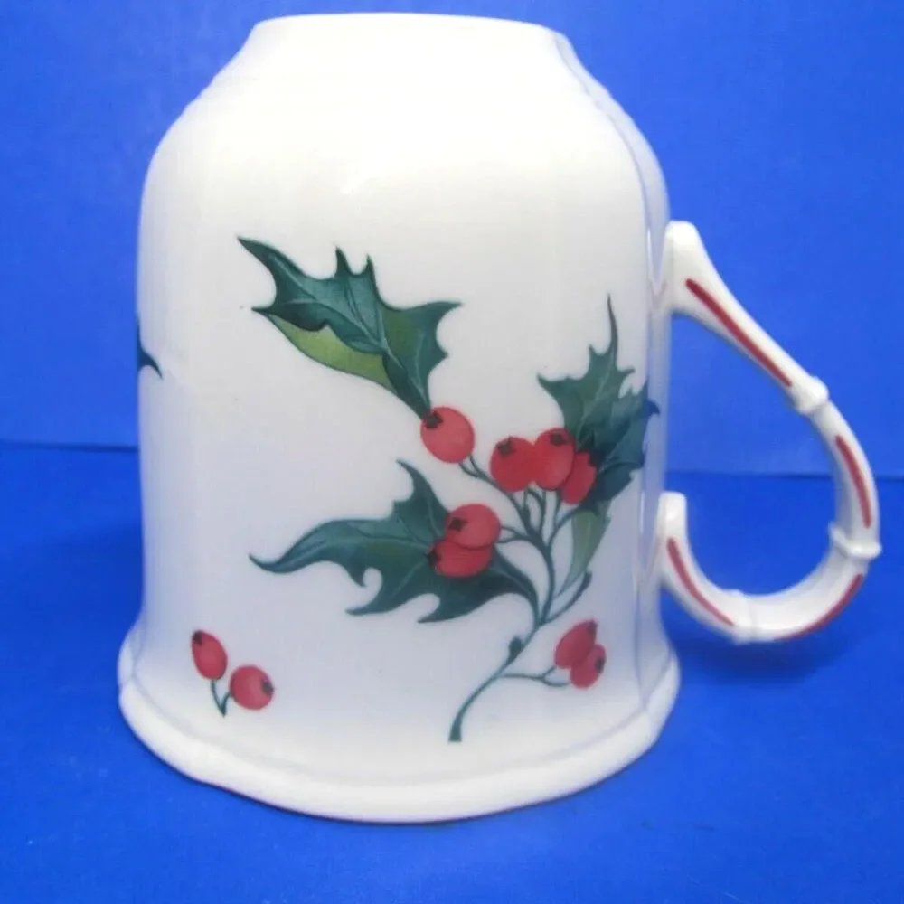 Villeroy & Boch Holly Berries 3 1/2
